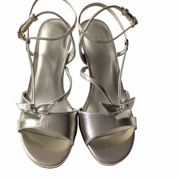 Nine West Strappy Gold High Heel Open Toe Holiday Sandals Size 8 New w/out Box - Picture 1 of 7